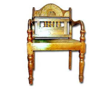 Madura Chair