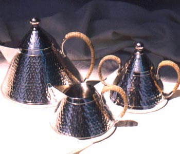 Triangle Hammered Teapot Set of 3
