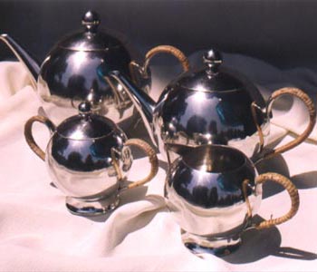 Round Teapot Set of 4