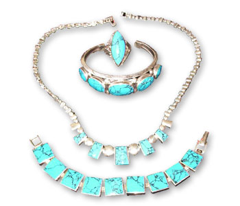 Set of Necklace and Bracelet