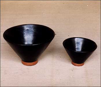 Black Terracotta triangle bowl