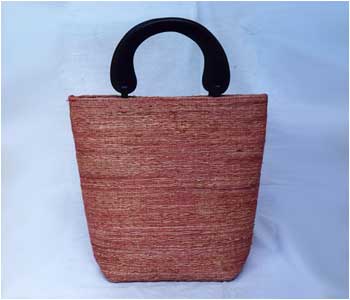 Fragrance Root Shopping Bag with wood handle