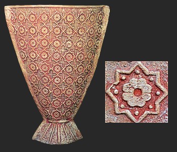 Relief Ceramic Urn Wine Glass Large